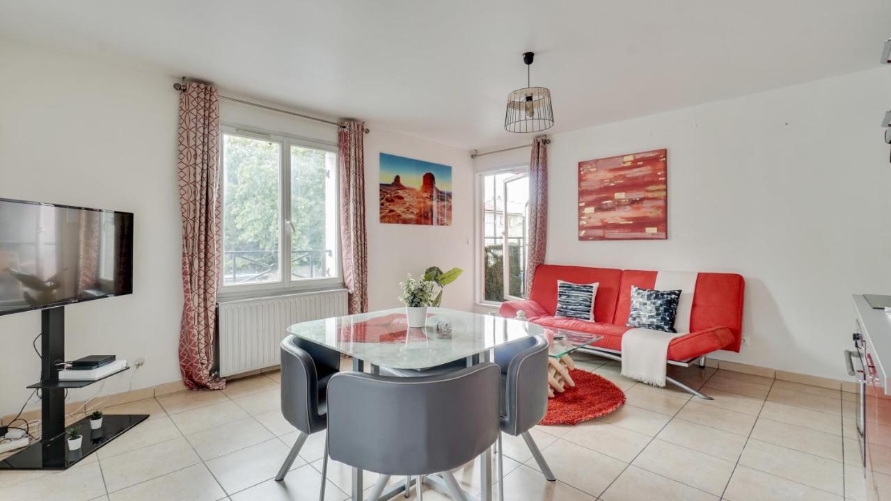Chic Apart With Parking Near Paris Apartamento Aubervilliers Exterior foto